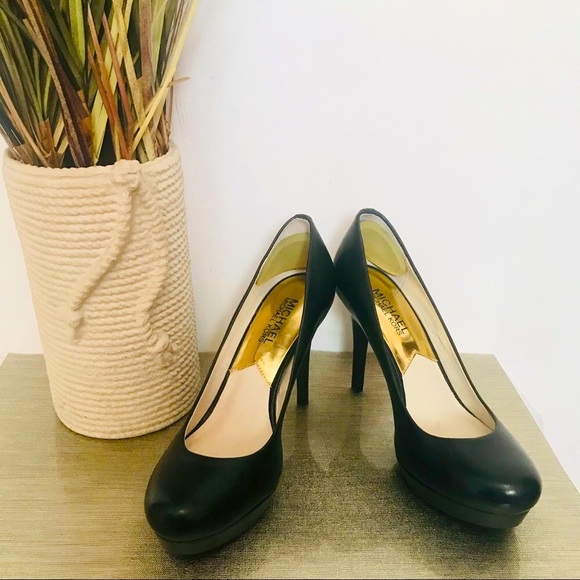 Michael Kors platform black leather heels
